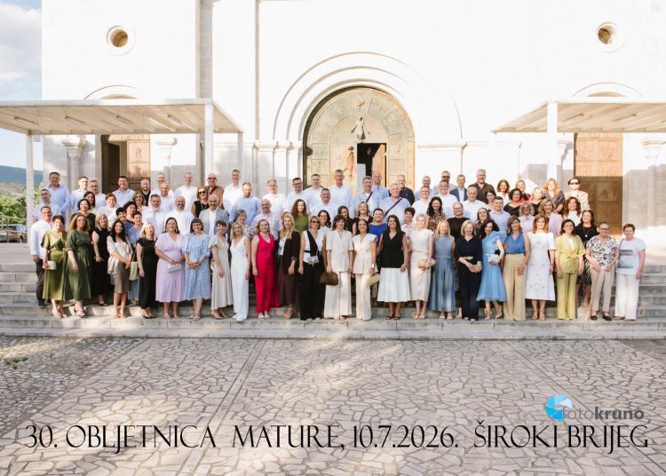 Široki Brijeg: Bivši gimnazijalci proslavili 30. obljetnicu maturalne večeri