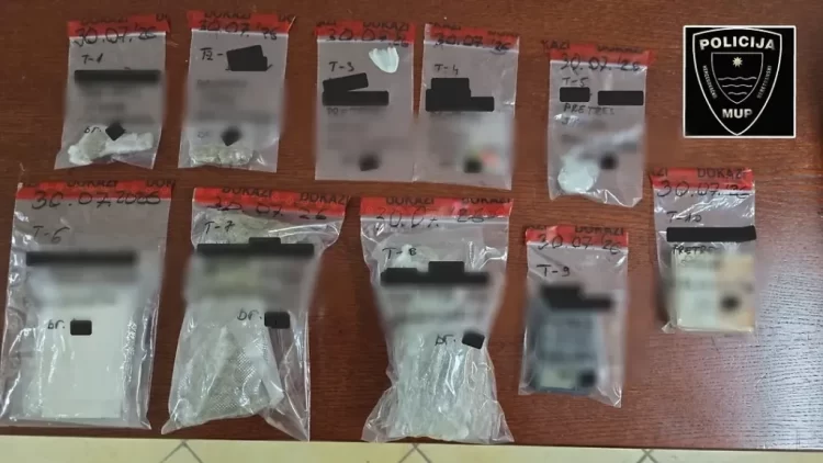 Pretres stana u Mostaru: Policija zaplijenila drogu, vagu i novac, uhićen 39-godišnjak