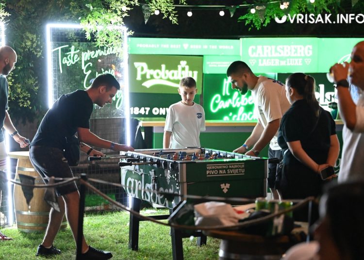 Prljavo kazalište rasplesalo Široki Brijeg na otvorenju Street Food Festa