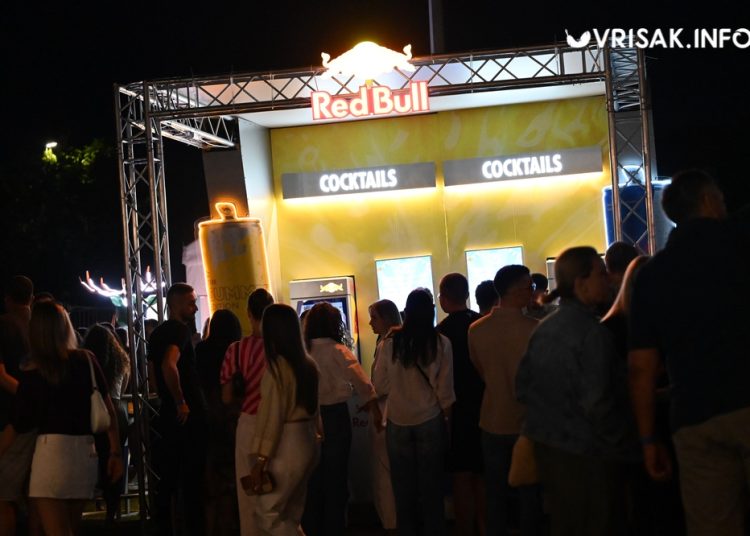 Prljavo kazalište rasplesalo Široki Brijeg na otvorenju Street Food Festa