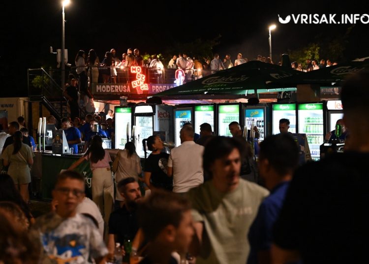 Prljavo kazalište rasplesalo Široki Brijeg na otvorenju Street Food Festa