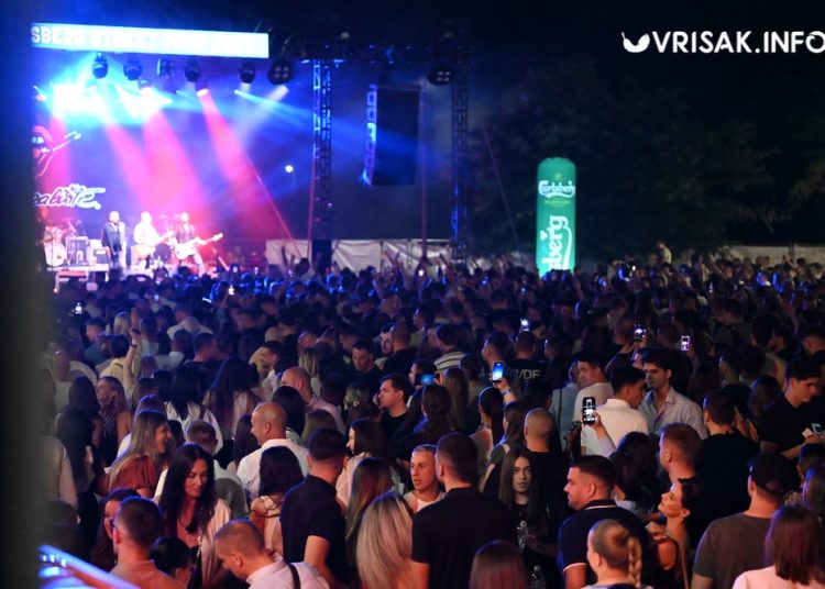 Prljavo kazalište rasplesalo Široki Brijeg na otvorenju Street Food Festa