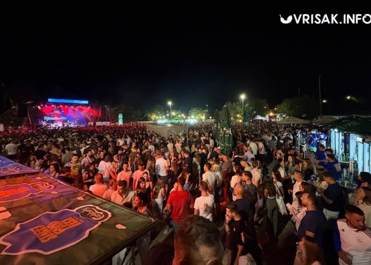 Prljavo kazalište rasplesalo Široki Brijeg na otvorenju Street Food Festa