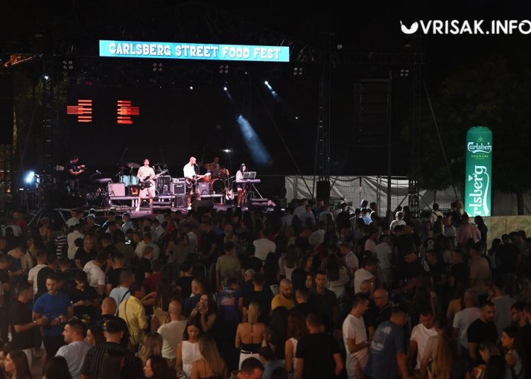 Prljavo kazalište rasplesalo Široki Brijeg na otvorenju Street Food Festa