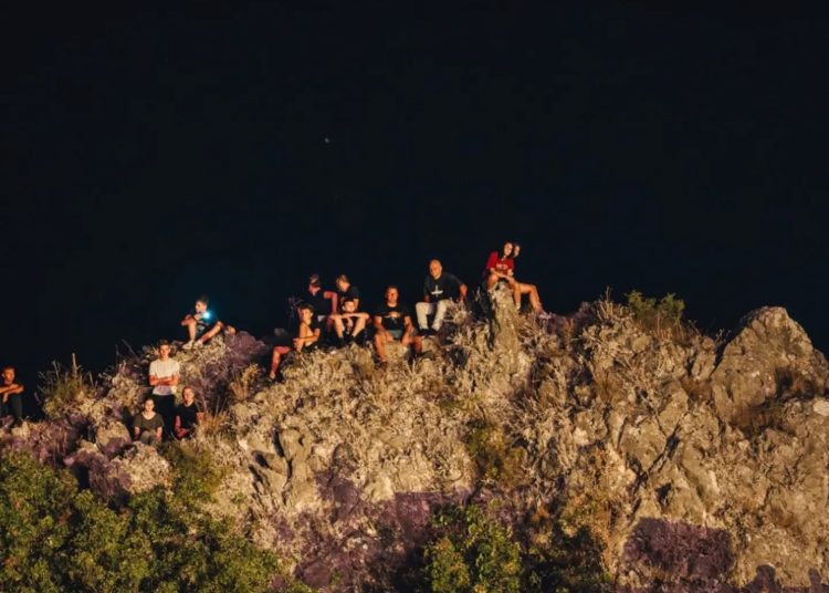 Spektakl u Imostskom: Thompson pred 20.000 ljudi, a prizor iz „VIP lože“ hit je večeri