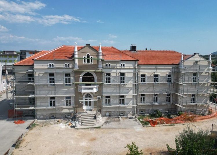 Čitluk: Privodi se kraju obnova vanjskog dijela bivše franjevačke rezidencije