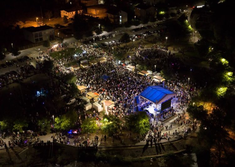 Široki Brijeg: Magazin s Lorenom Bućan priredio večer za pamćenje