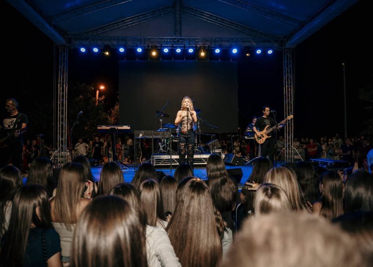 Široki Brijeg: Magazin s Lorenom Bućan priredio večer za pamćenje