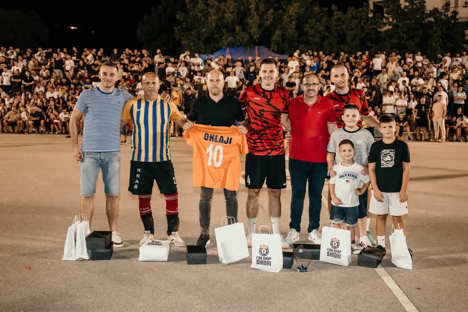 Čuvari tradicije: Široki Brijeg odao priznanje legendama MNL-a Čuvari tradicije: Široki Brijeg odao priznanje legendama MNL-a