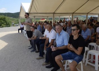 Crne Lokve čuvaju uspomenu: Misa, blagoslov križa i okupljanje Crnolokvana iz svih krajeva svijeta