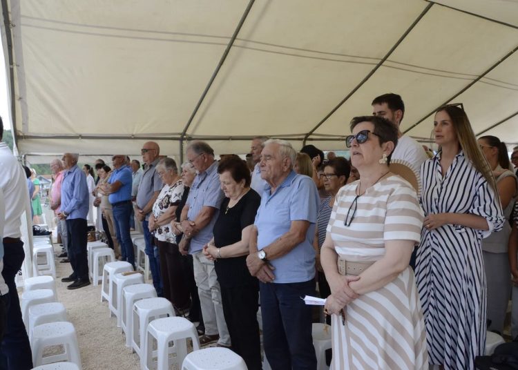 Crne Lokve čuvaju uspomenu: Misa, blagoslov križa i okupljanje Crnolokvana iz svih krajeva svijeta