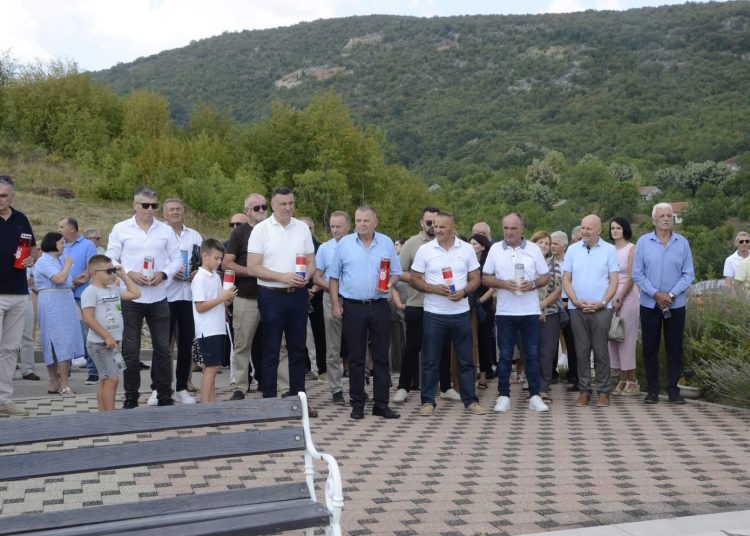 Crne Lokve čuvaju uspomenu: Misa, blagoslov križa i okupljanje Crnolokvana iz svih krajeva svijeta