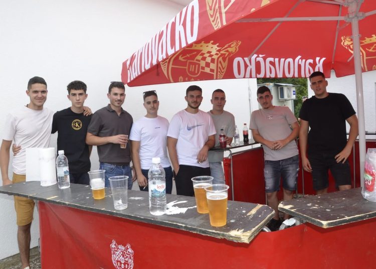 Crne Lokve čuvaju uspomenu: Misa, blagoslov križa i okupljanje Crnolokvana iz svih krajeva svijeta