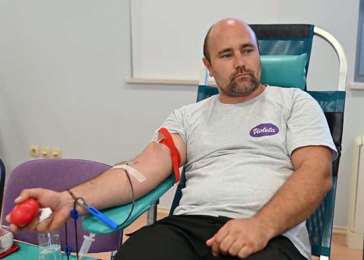 Grude: U Violeti prikupljeno 46 doza krvi, odazvalo se 50 darivatelja