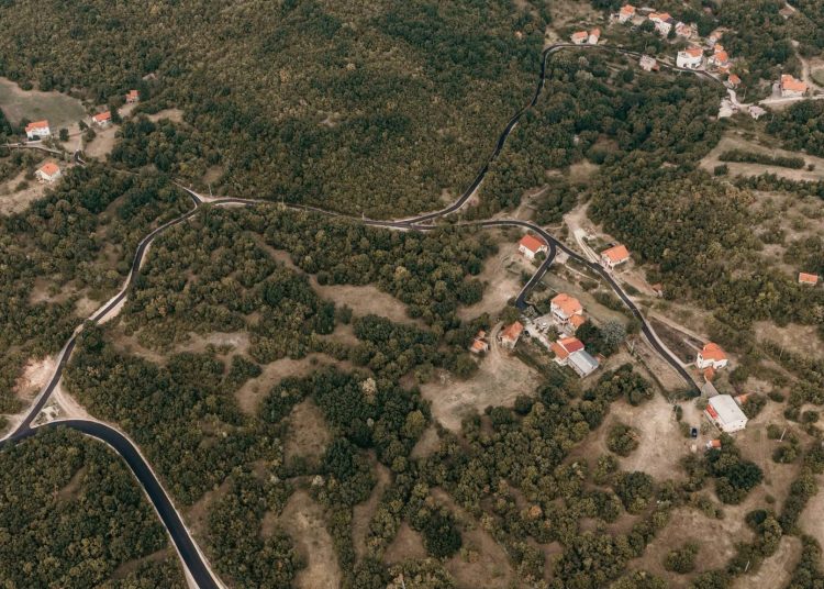 Široki Brijeg: Završena rekonstrukcija prometnica u Mjesnoj zajednici Crnač