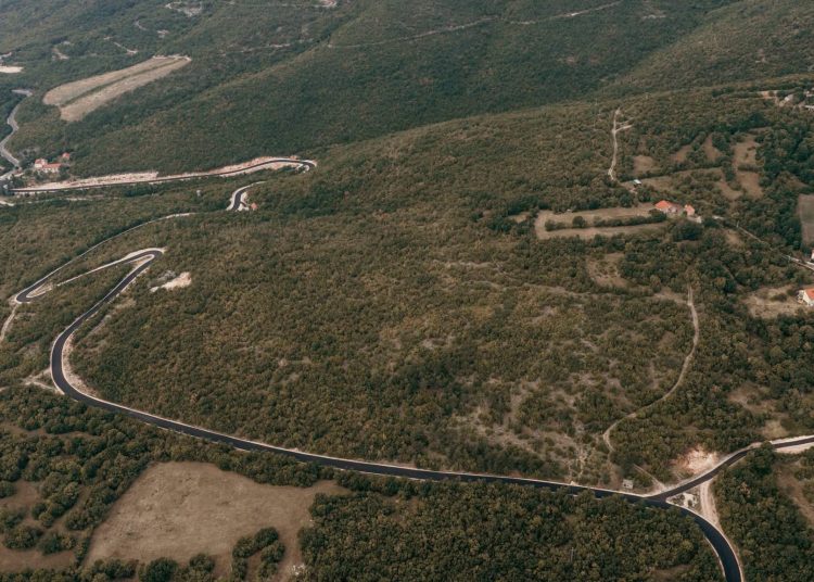 Široki Brijeg: Završena rekonstrukcija prometnica u Mjesnoj zajednici Crnač