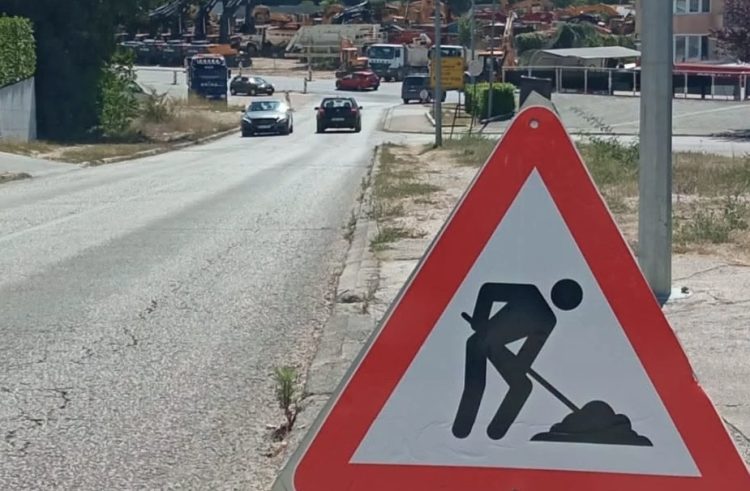 Potpuna obustava prometa u Zagrebačkoj ulici u Posušju zbog asfaltiranja
