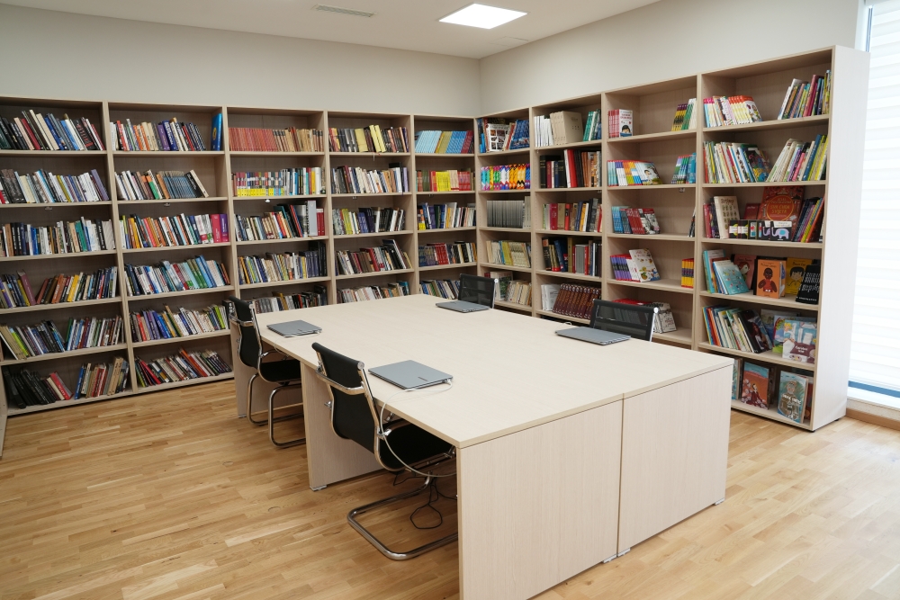 Obavijest o otvaranju knjižnice u Kulturno-informativnom centru Čitluk Obavijest o otvaranju knjižnice u Kulturno-informativnom centru Čitluk