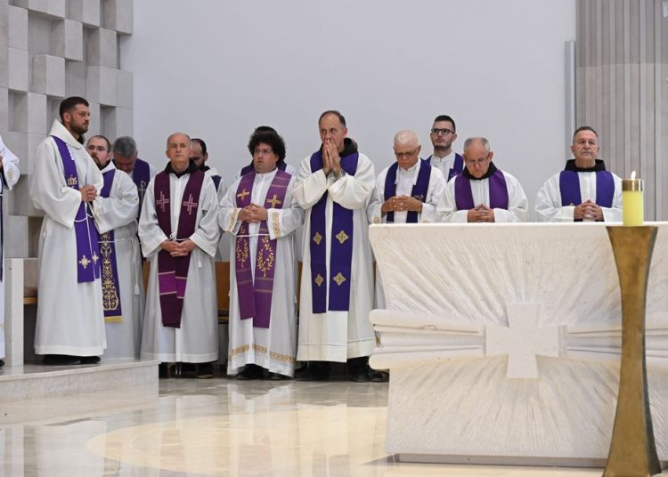 Posušje se oprostilo od fra Ante Leke