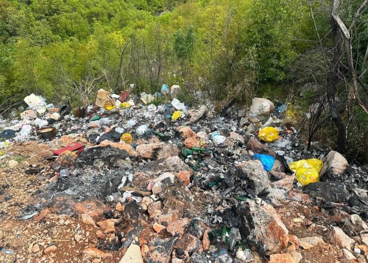 Požar kod Širokog Brijega: Vatrogasci zatekli divlju deponiju, ogorčeni neodgovornim ponašanjem