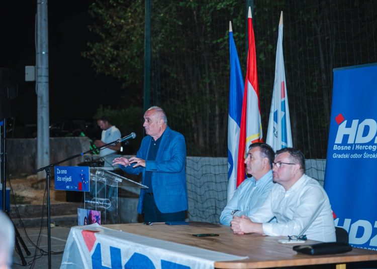 Povjerenje se ne stječe objavama na društvenim mrežama, nego konkretnim radom!