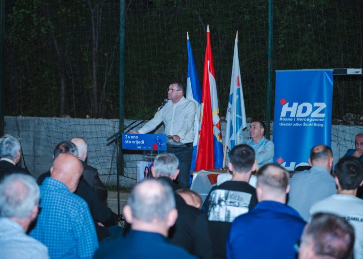 Povjerenje se ne stječe objavama na društvenim mrežama, nego konkretnim radom!
