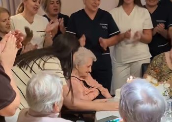(VIDEO) Nevjerojatan jubilej u Grudama: Anka Nikolić slavi 106. rođendan