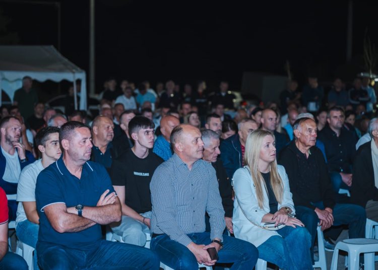 Povjerenje se ne stječe objavama na društvenim mrežama, nego konkretnim radom!
