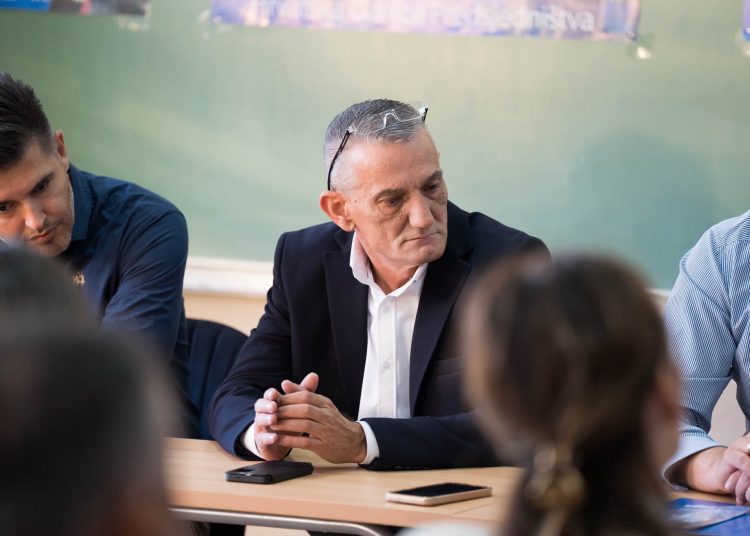 Knezović pozvao na izlazak na izbore: „Neka se jasno vidi volja naših birača“