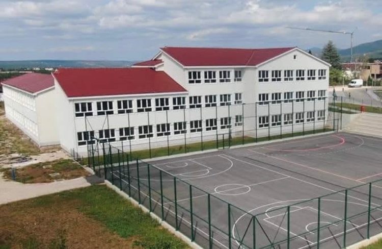 Obavijest za učenike u Posušju: Promjene u prijevozu i satnici nastave