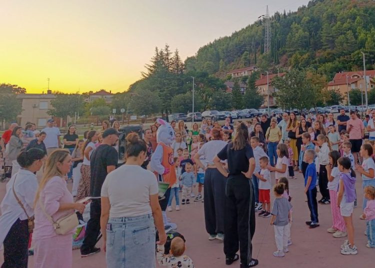 Plesom i osmijesima mališani iz Širokog Brijega ispratili ljeto