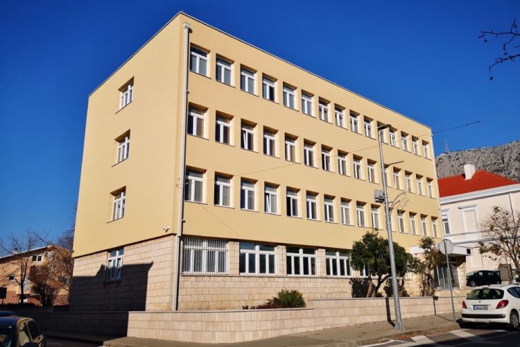 Ljubušak optužen za krađu oko 1.600 sadnica