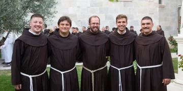 Svečani zavjeti na Širokom Brijegu za petoricu franjevaca