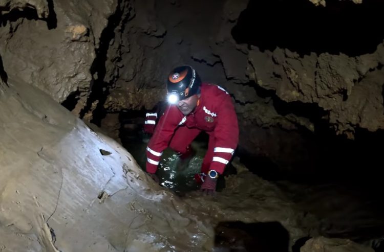 Vilina jama u Ljubotićima kod Širokog Brijega: Ekspedicija stigla do 157 metara