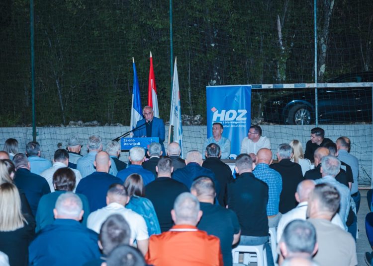 Povjerenje se ne stječe objavama na društvenim mrežama, nego konkretnim radom!