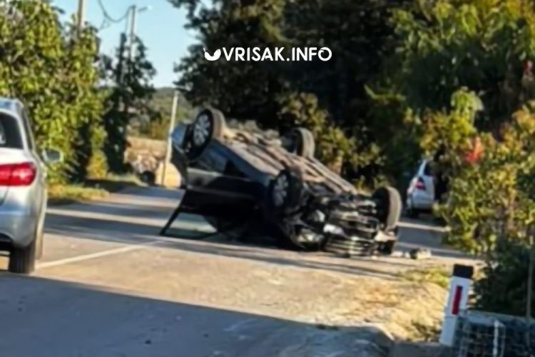 Široki Brijeg: Prometna nesreća u Ljutom Docu, automobil završio na krovu
