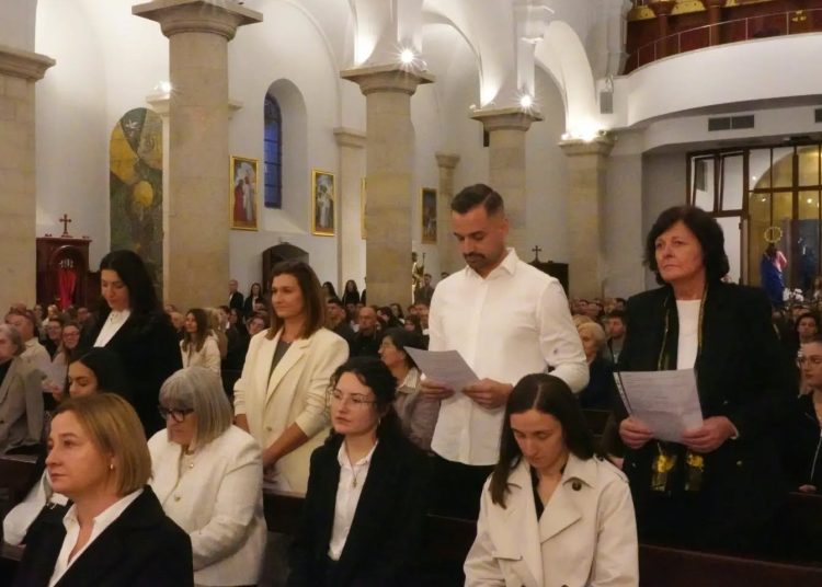 Veliki dan na Širokom Brijegu: Devetero novih članova pristupilo Franjevačkom svjetovnom redu