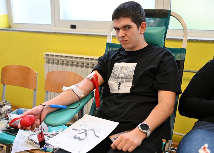 Učenici Srednje strukovne škole Široki Brijeg darovali 29 doza krvi
