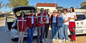Crveni križ razveselio starije u Posušju i Širokom Brijegu povodom njihova dana