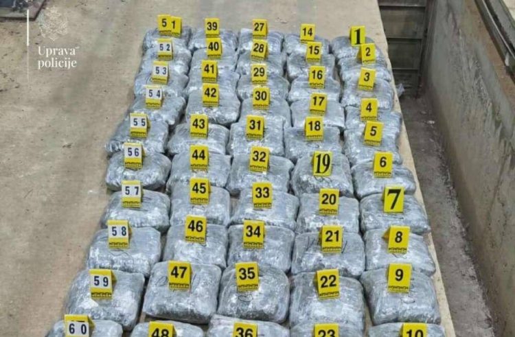 Državljanin BiH uhićen na granici BiH i Crne Gore sa 65 kilograma marihuane
