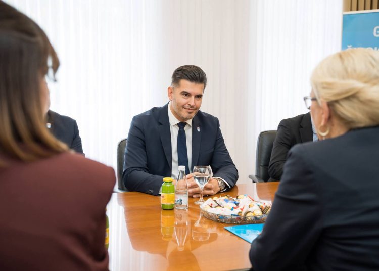 Gradonačelnik Širokog Brijega održao sastanak s predsjednicom FBiH Lidijom Bradarom