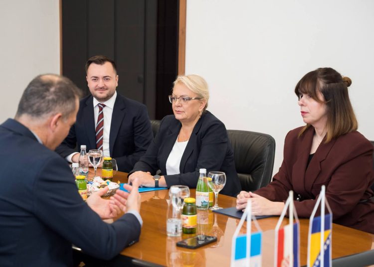 Gradonačelnik Širokog Brijega održao sastanak s predsjednicom FBiH Lidijom Bradarom