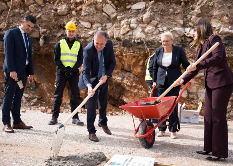 Položen kamen temeljac za zgradu Srednje strukovne škole Široki Brijeg