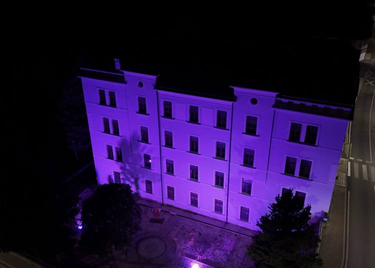ALU Široki Brijeg zasjala u ružičastom u povodu početka „Ružičastog listopada“