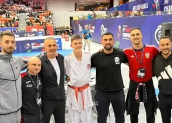 Širokobriježanin Viktor Kvesić je svjetski prvak u karateu