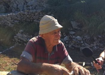 Širokobriježanin Bono Pavković ima 100 godina, a još zida suhozid i vozi automobil