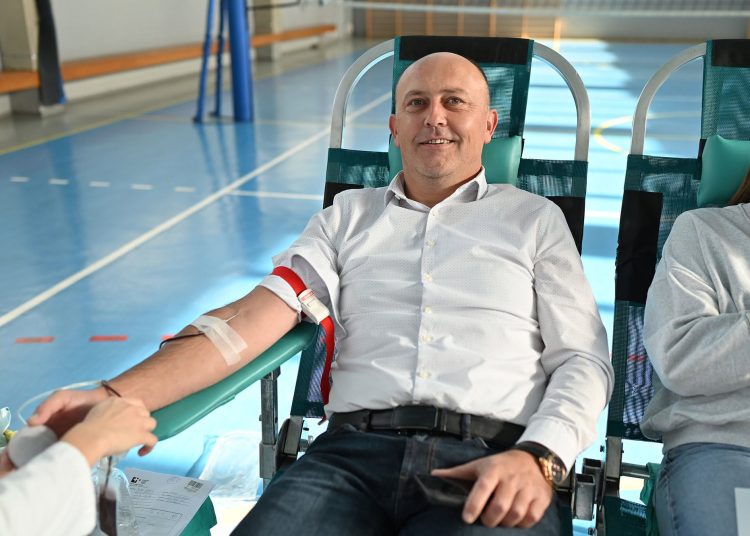 Širokobriješki gimnazijalci darovali 36 doza krvi