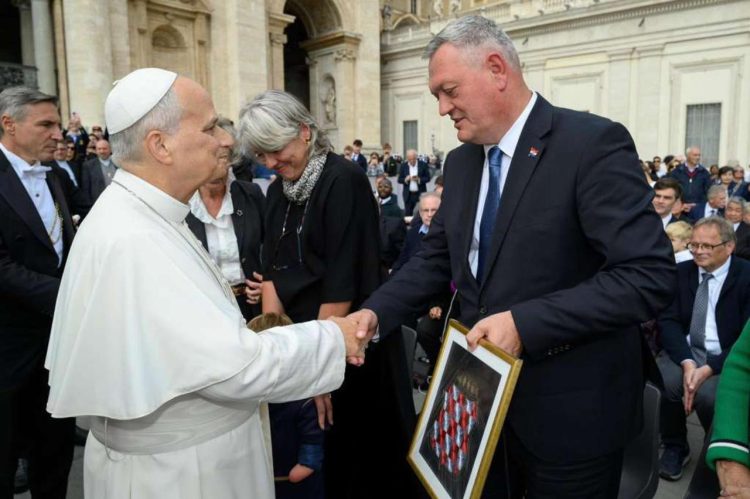 Predsjednik Vlade HBŽ susreo se s papom Lavom