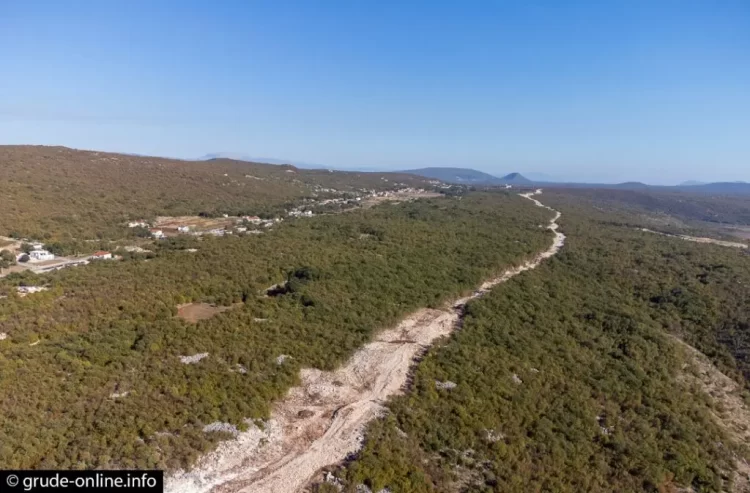 (VIDEO) Pogledajte kako izgleda probijena dionica brze ceste kroz Hercegovinu