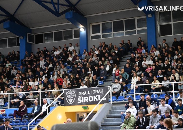 Slovan iz Bratislave slavio na Pecari rezultatom 91:98
